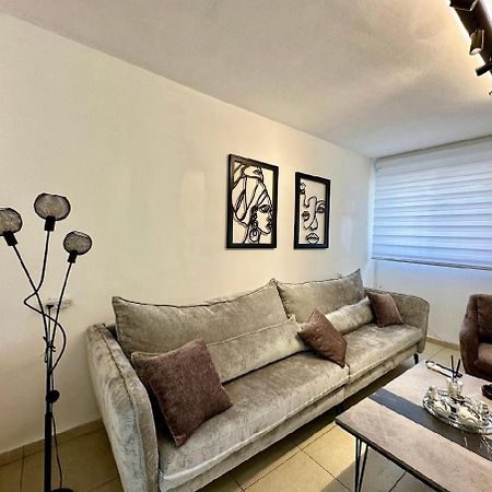 שבטי ישראל - דירת בוטיק Apartment Haifa Exterior foto
