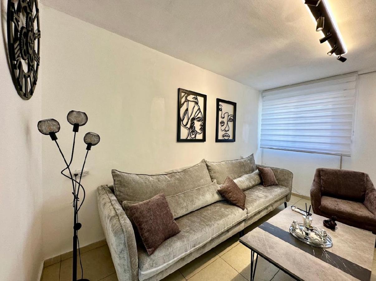 שבטי ישראל - דירת בוטיק Apartment Haifa Exterior foto