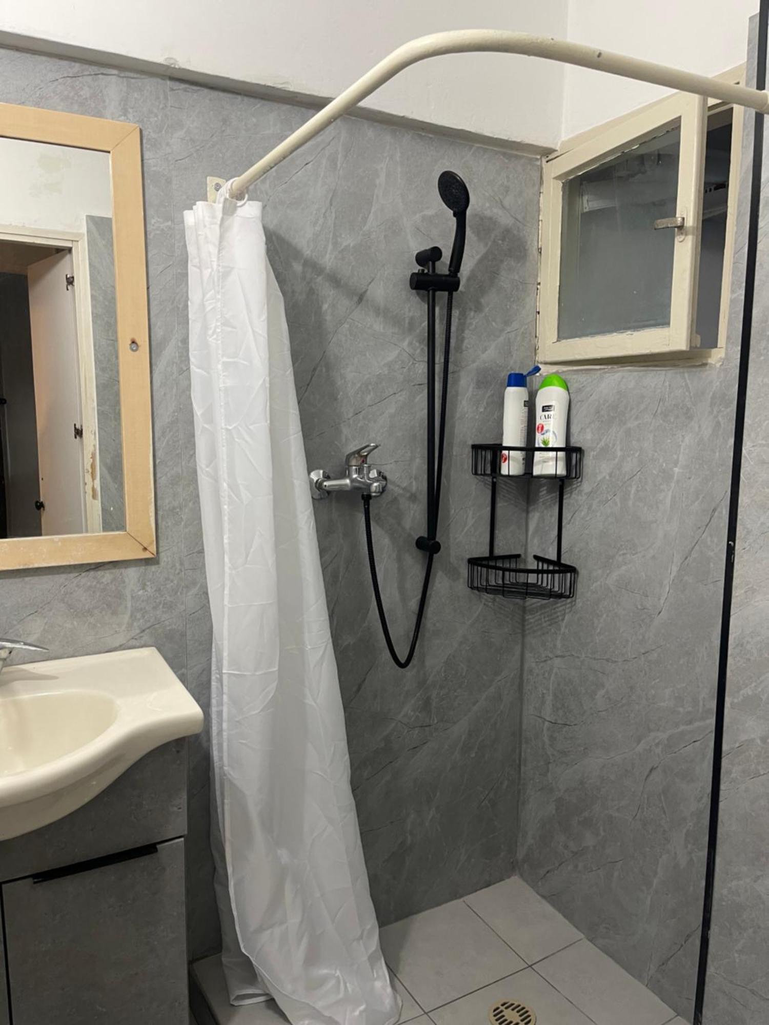 שבטי ישראל - דירת בוטיק Apartment Haifa Exterior foto